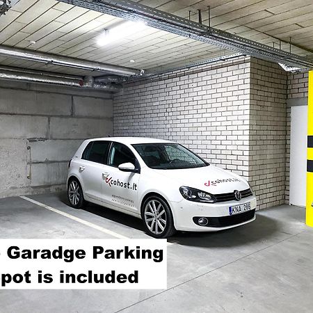 Cohost I Oldtown 60M2 Apt W-Garage Parking, Balcony & Self Check-In ヴィリニュス エクステリア 写真
