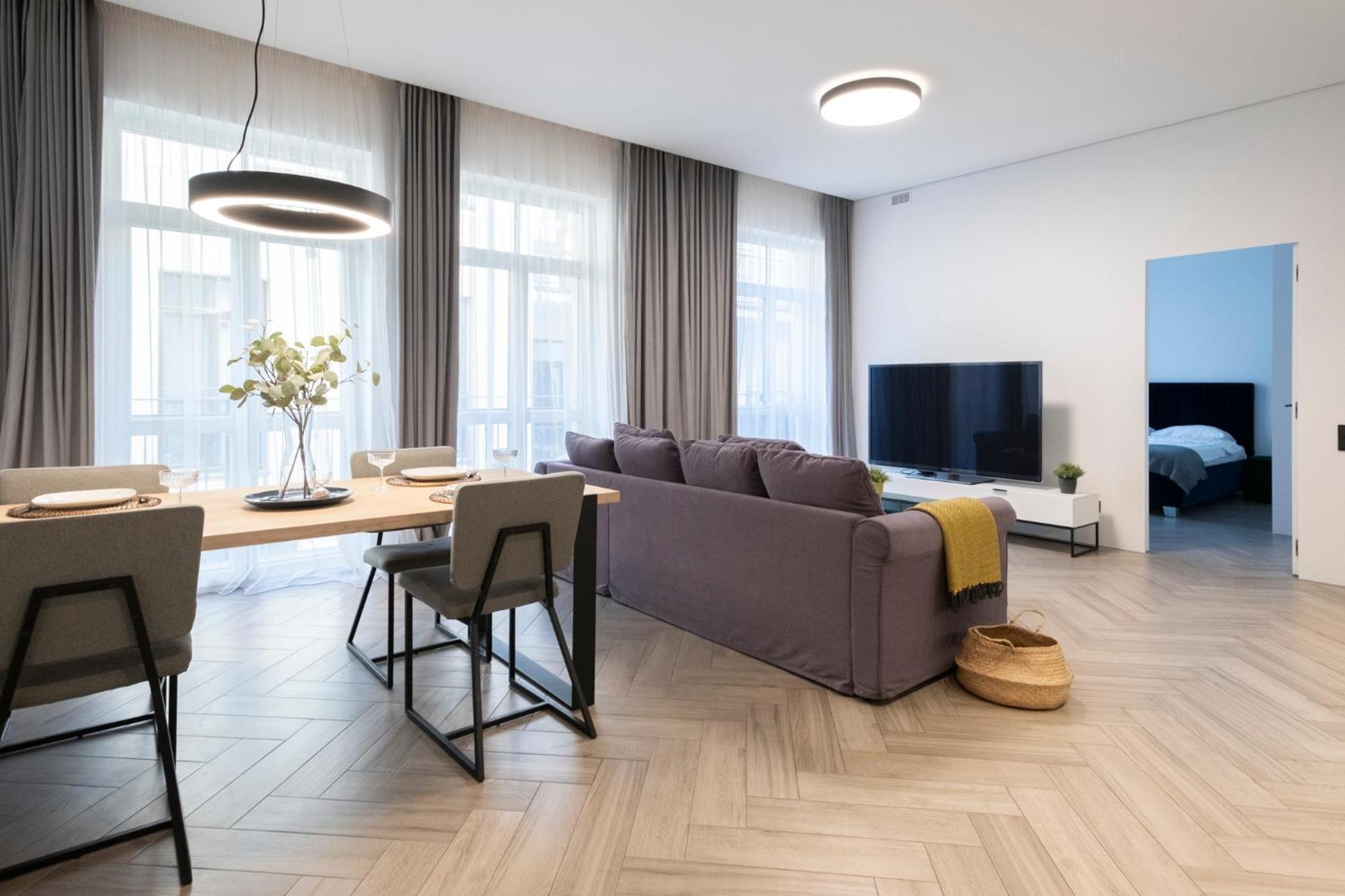 Cohost I Oldtown 60M2 Apt W-Garage Parking, Balcony & Self Check-In ヴィリニュス エクステリア 写真