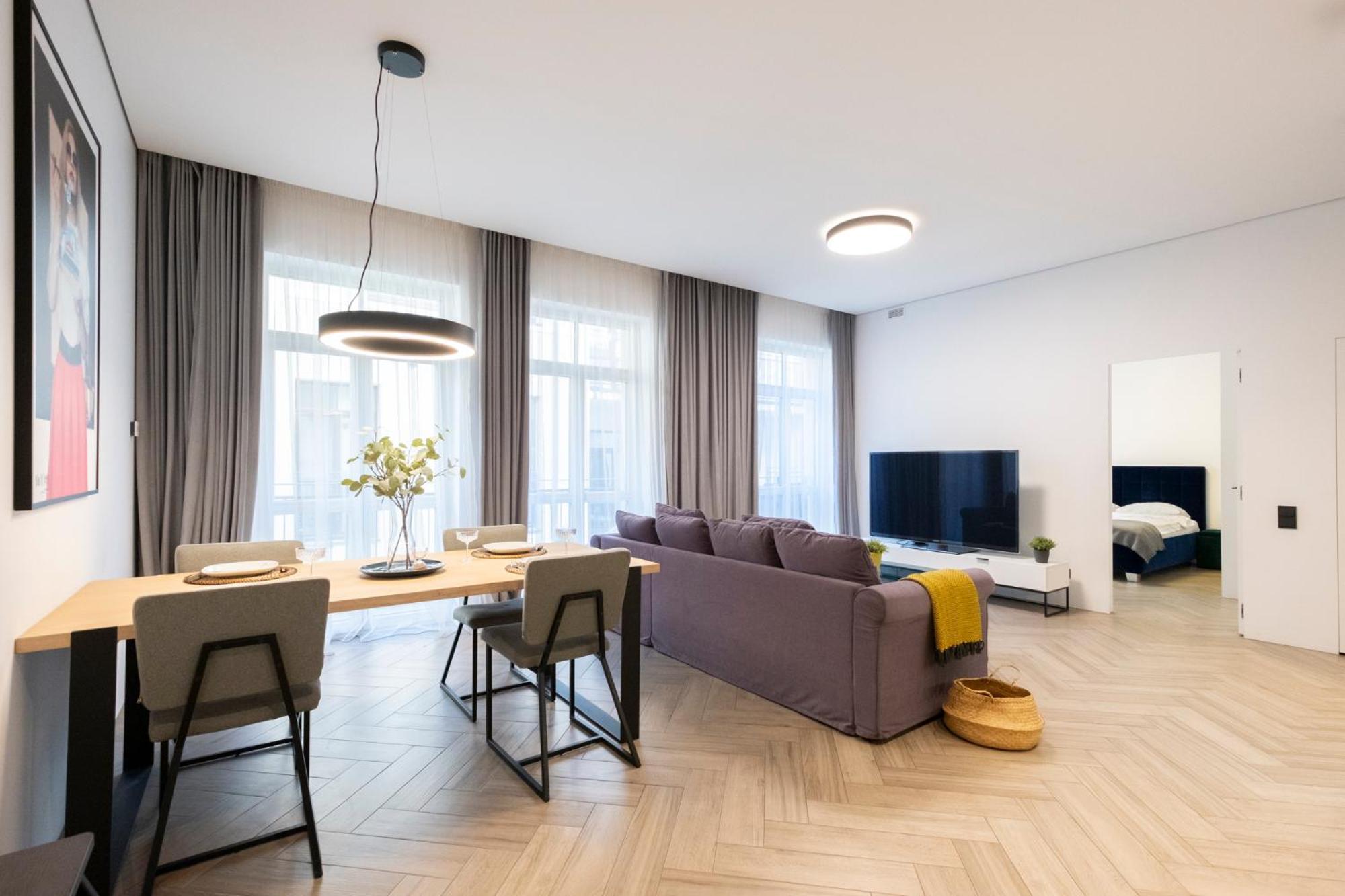 Cohost I Oldtown 60M2 Apt W-Garage Parking, Balcony & Self Check-In ヴィリニュス エクステリア 写真